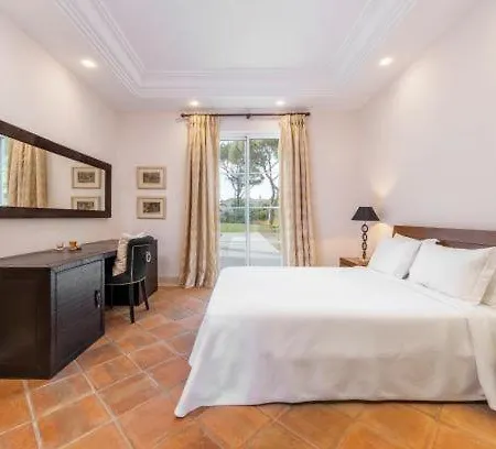Vila Sao Lourenco 12 Villa